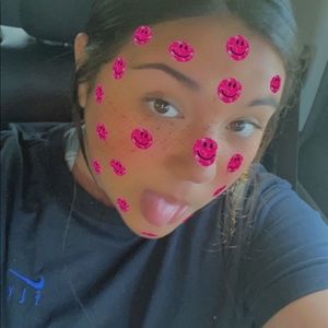 Meet your Posher, Kayla